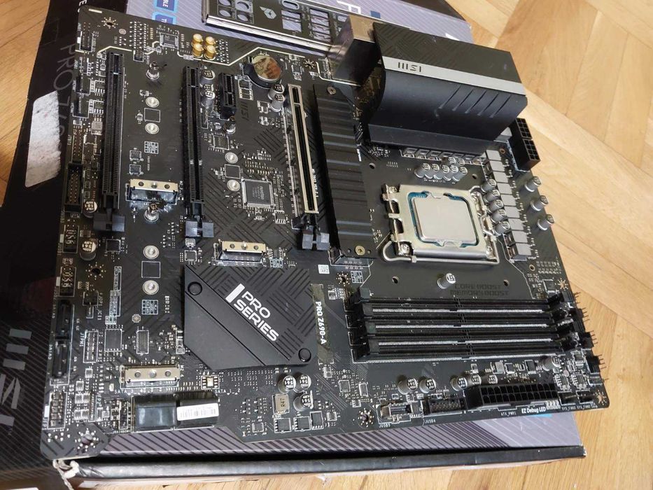 Intel Core i5 13600KF + MSI Pro Z690-A DDR5