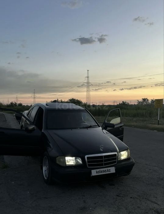 Продам мерседес w202