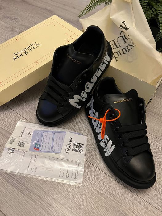 Adidasi Alexander McQueen Graffiti Black