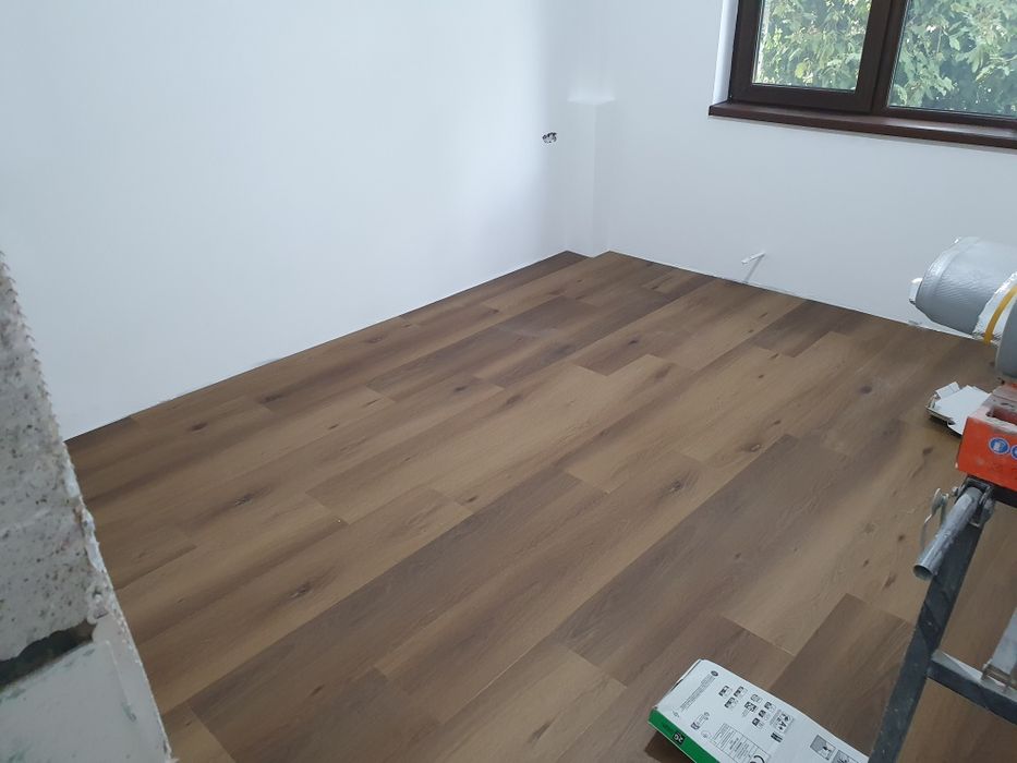 Montaj parchet laminat