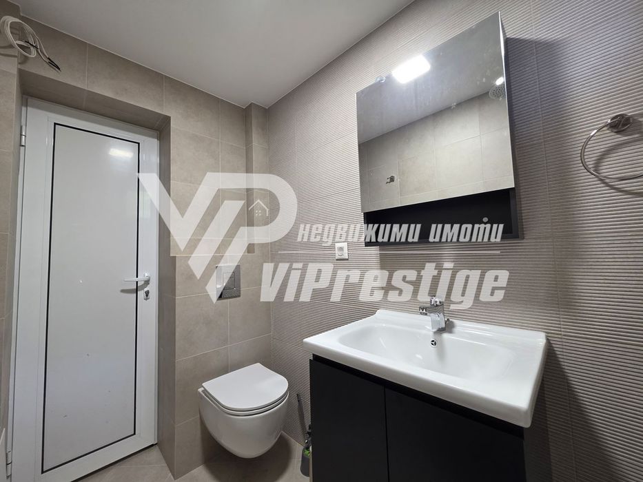 Продава се Тристаен апартамент в Пловдив, Христо Смирненски - 66 кв.м за 2697 €/кв.м - Снимка #11