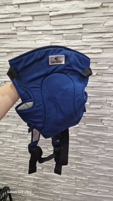 Бебешко кенгуру.