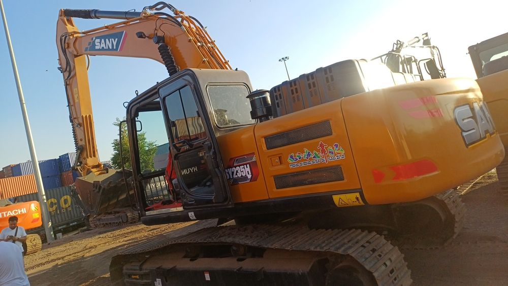 Ekskovator xizmati