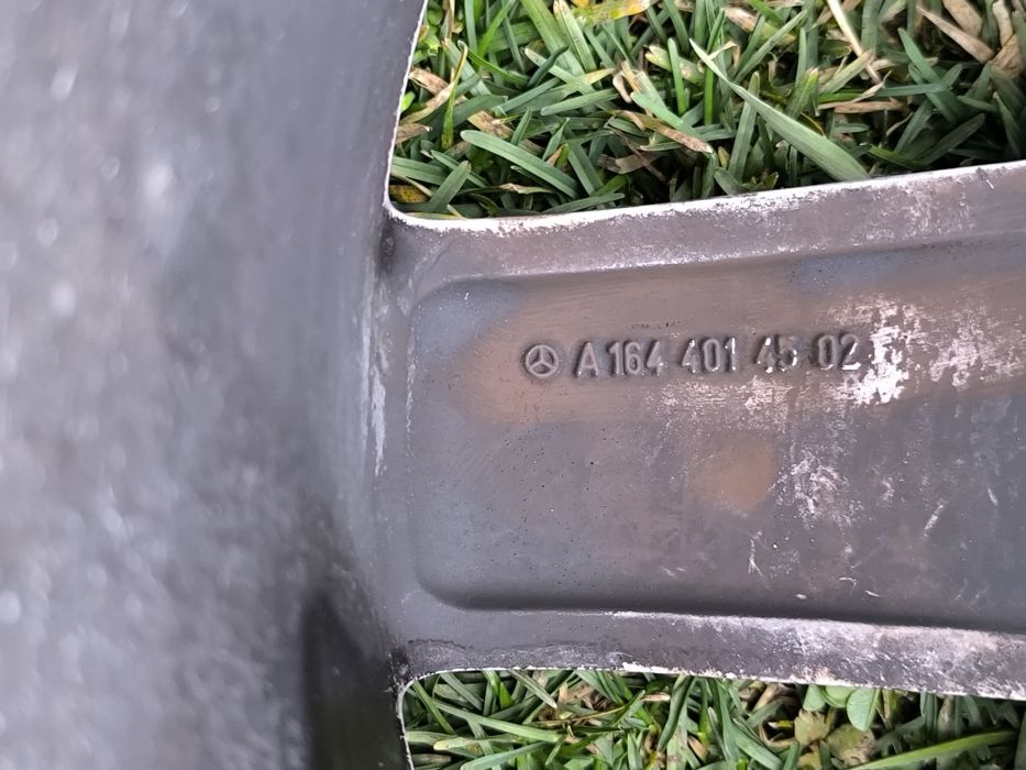 17 цола джанти с гуми за Mercedes ML W164 W166 R-CLASS W251