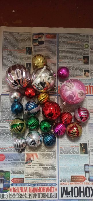 Продам новогодние игрушки .