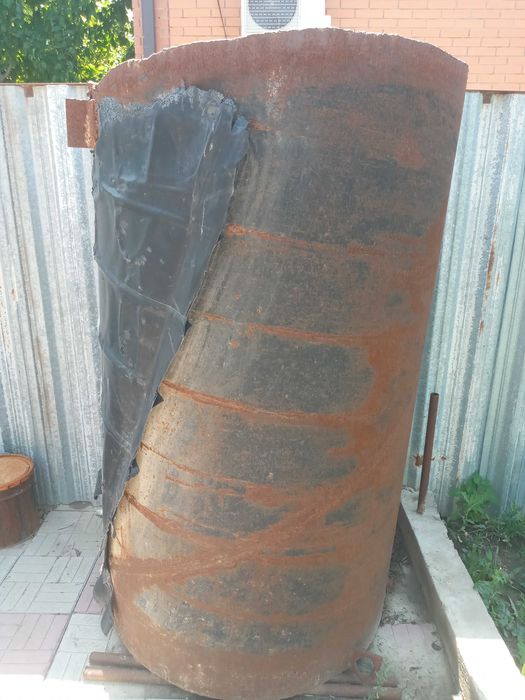 Толстостенная труба (заготовка для септика, емкости, печи)