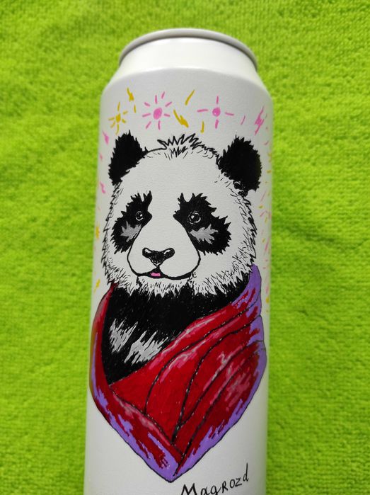 Топ Подарък -Ръчно Рисувани Бирени Кенчета