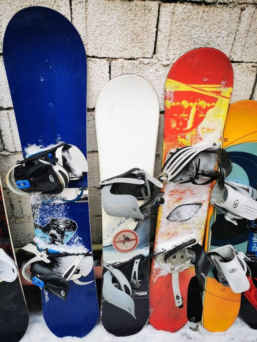 Vand placa placi snowboard in stare buna