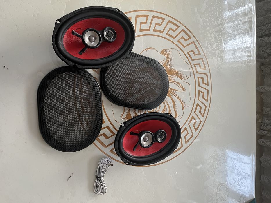 Продам калонки фирмы Ural