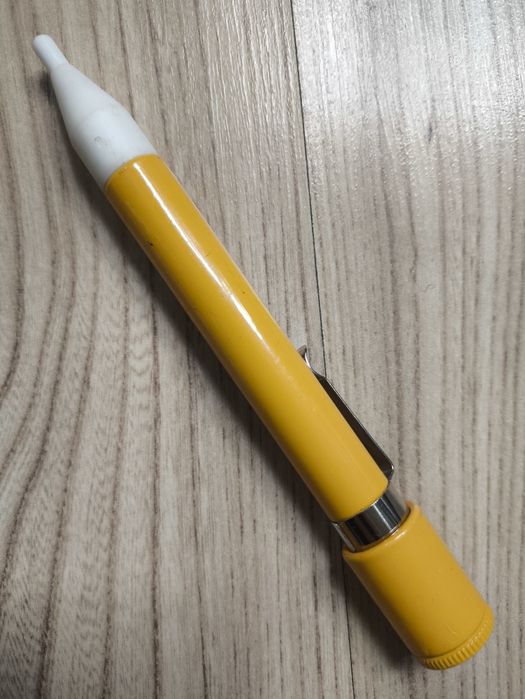 Инструменти за електро техници два детектора