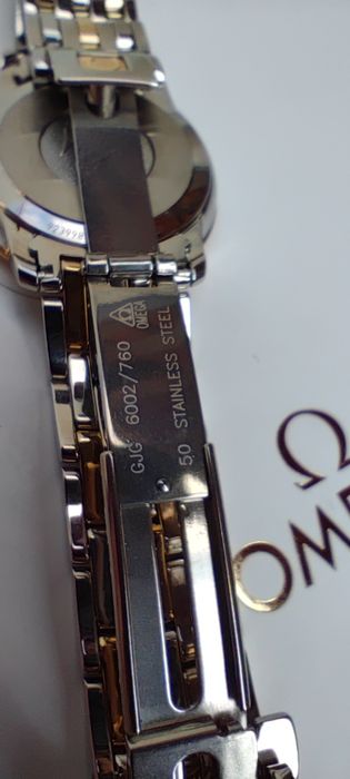 Ceas dama Omega De Ville Prestige „Butterfly”.