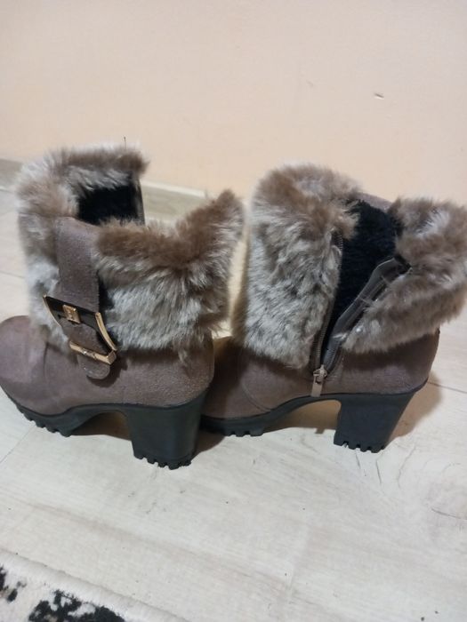 Дамски ботуши 38