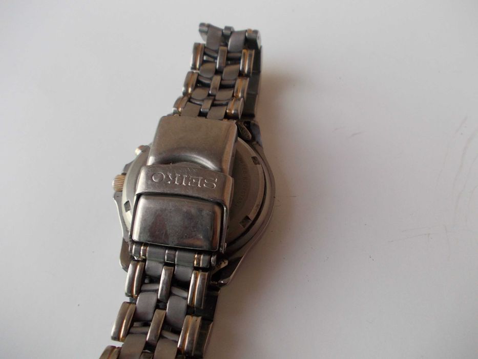 Сейко кинетик титаниев