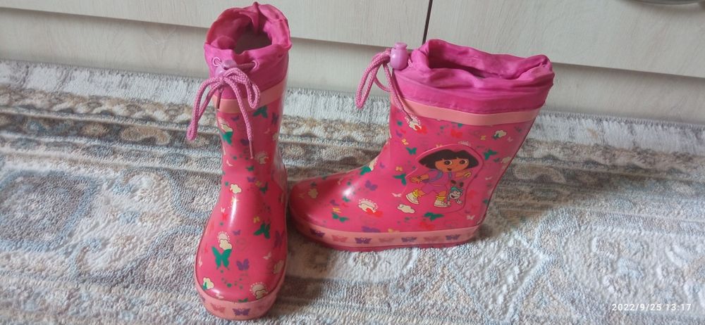 Резиновые сапоги