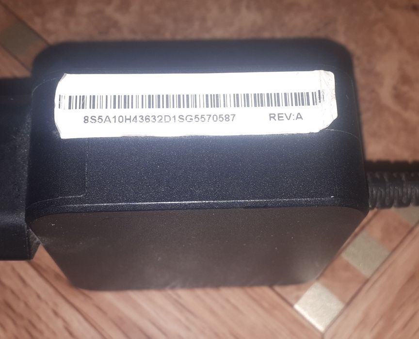 Блок питания
С ноутбука Lenova