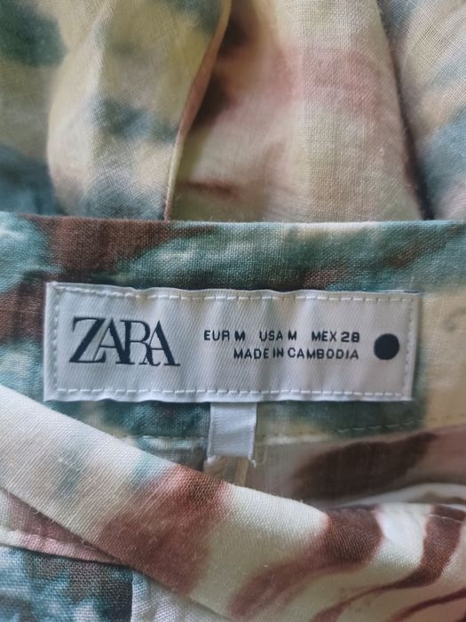 Летен,тънък панталон Zara