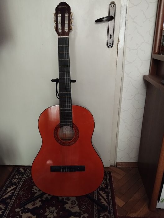 Класическа китара G. Giant