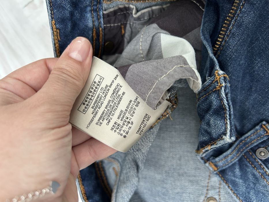 Blugi Burberry  originali