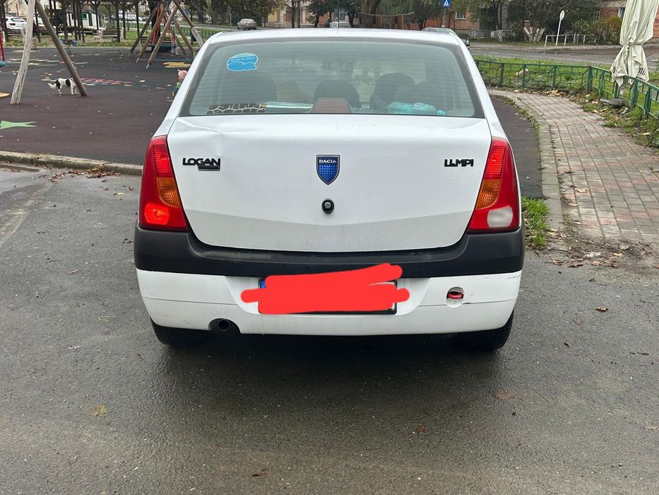 Vand Dacia Logan