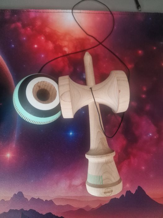 Kendama Sweets Broken Bones Anti Skid 2.0