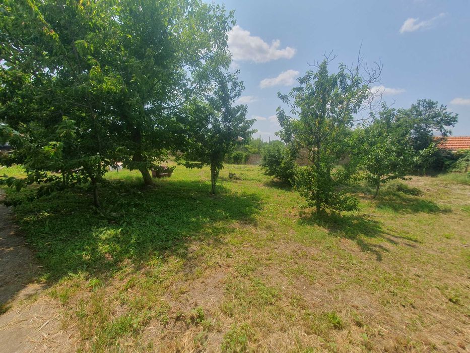 Продава се Парцел в Долна Оряховица - 1260 кв.м за 22 €/кв.м - Снимка #8