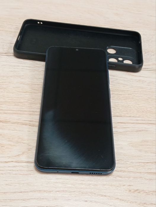 Redmi 12C holati yaxshi