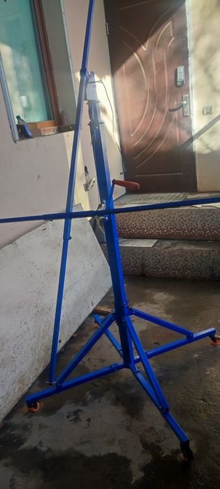 Падёмник для гипс картона.