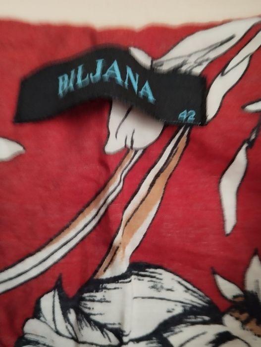 Продается импортное  платье 46-48 разм .новое