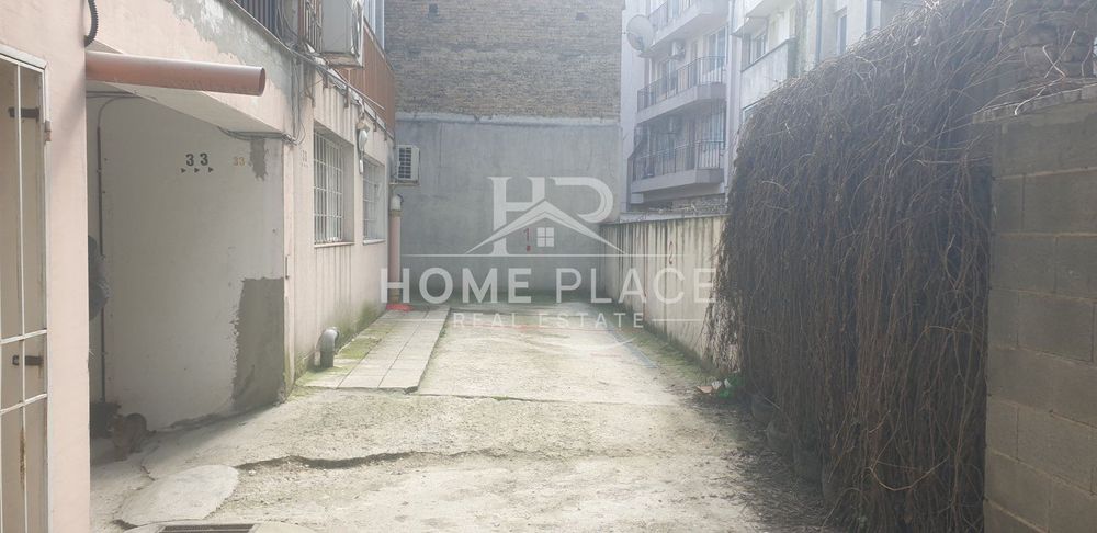 Продава се Гараж / Паркомясто в Варна, Колхозен пазар - 11 кв.м за 1206 €/кв.м - Снимка #1