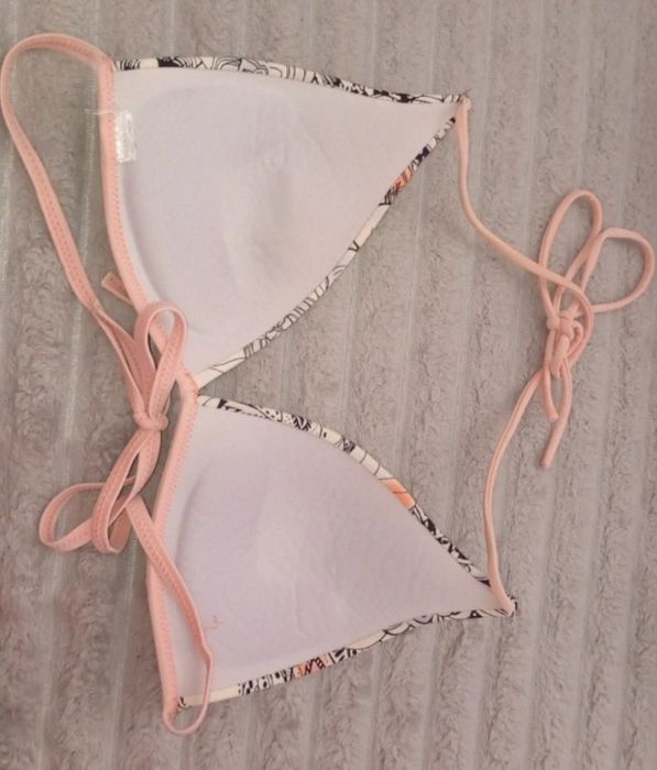 Sutien pentru plajă