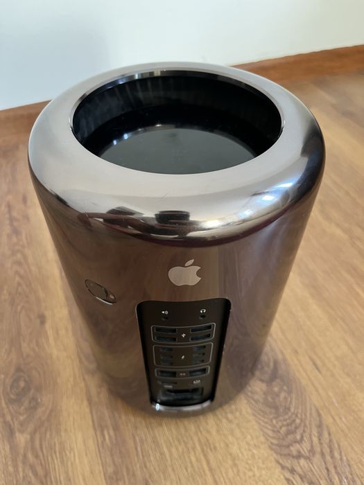 Apple mac pro 2013 a1481