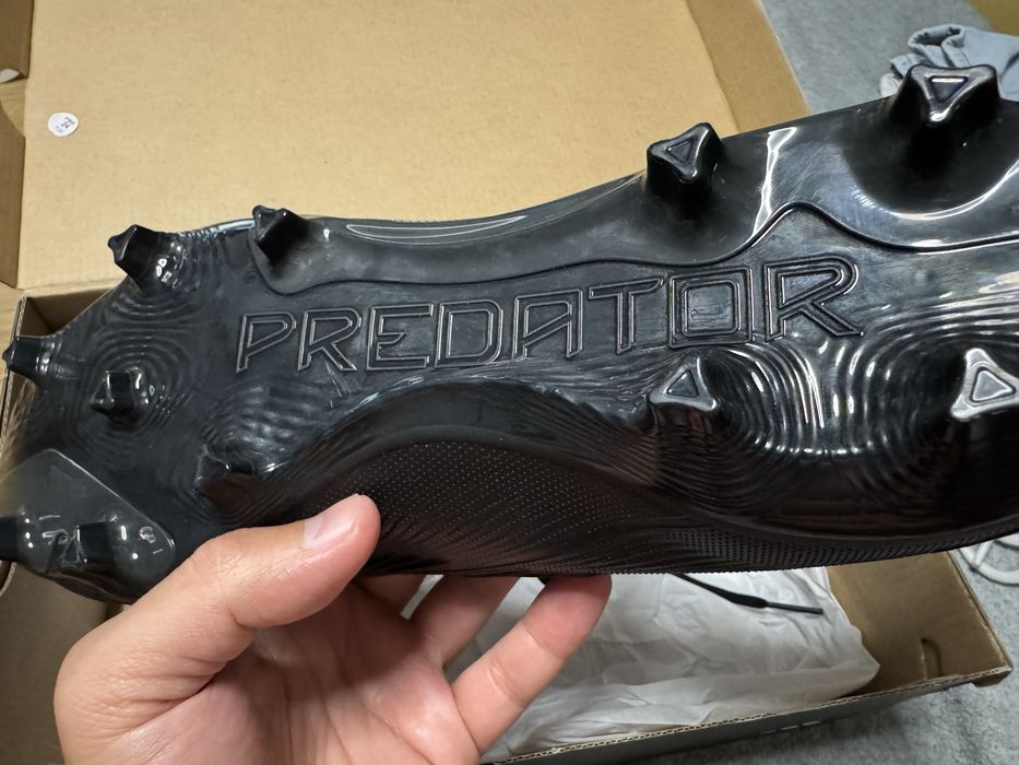 Бутонки Adidas Predator оригинални чисто нови
