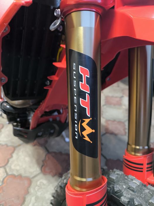 Продам AJ1 NB300