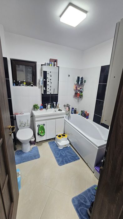 Vând Garsonieră Decomandată 45mp Bloc nou Etaj 1, Loc Parcare, Bariera pe principala 110 000 €