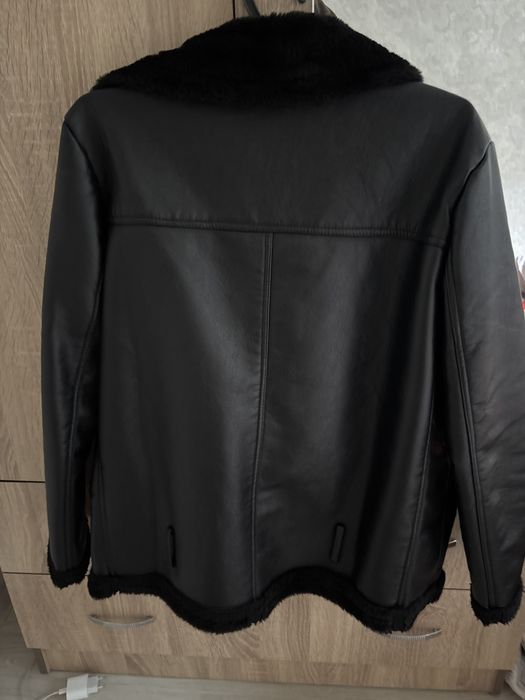 Продам кожную дубленку