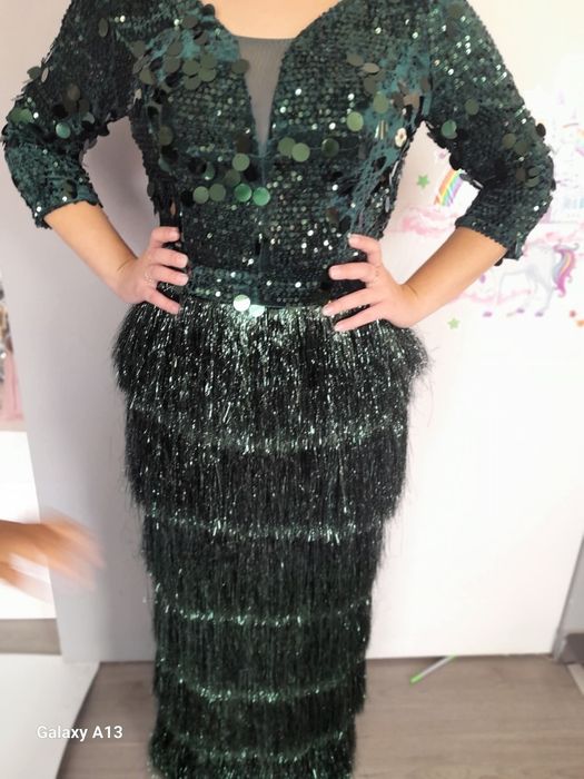 Rochie nouă,cu paiete si franjuri