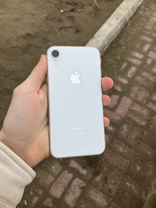 iPhone XR Айфон ХР IOS 16