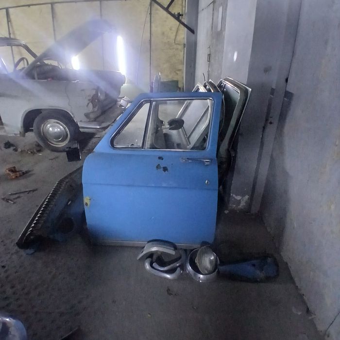 Запчасти  разбор газ21 волга