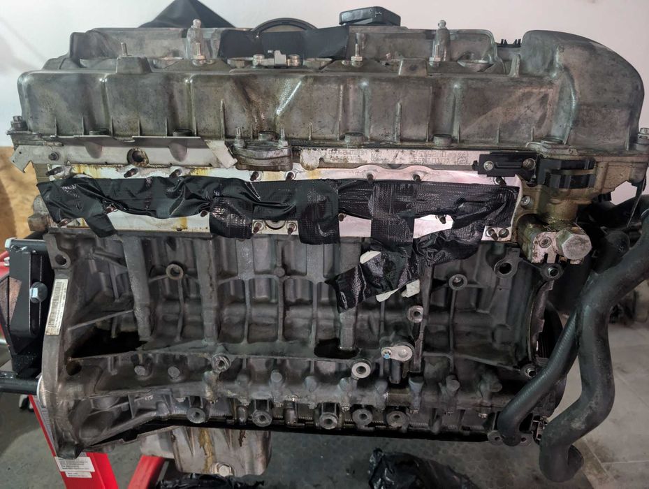 Двигател БМВ N52B25 -  2,5 бензин