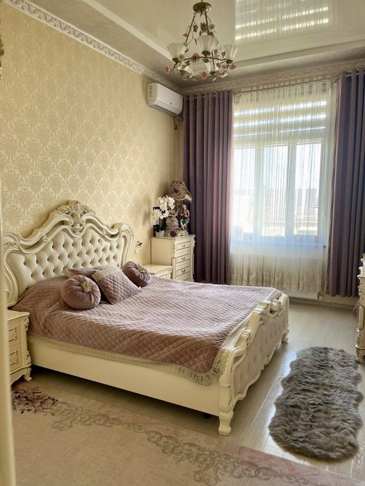 Продам квартиру 7 комнат Чиланзар 8, супермаркет Parus