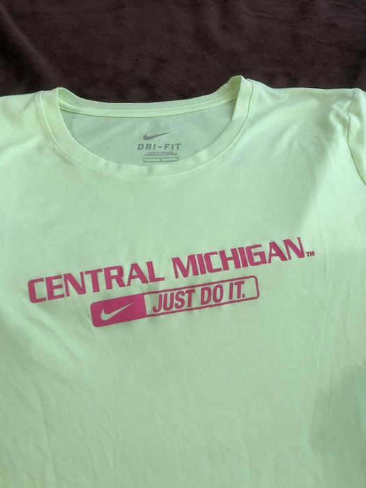 Tricou nike pentru femei marimea L