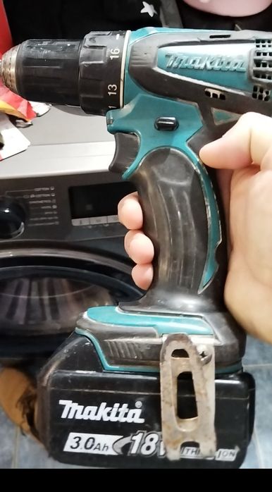 Filetanta Makita ddf456