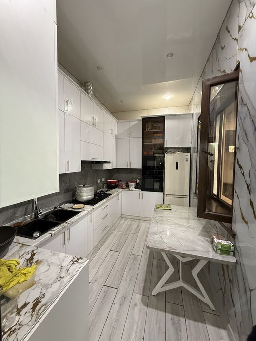 Продам дом с жженного кирпича