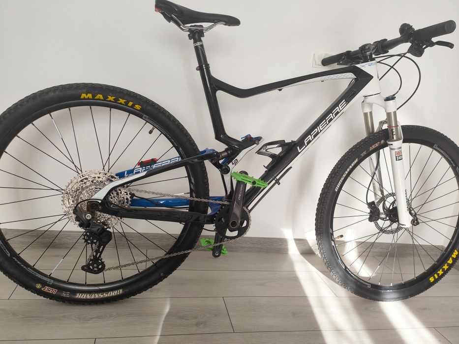 Bicicleta carbon lapierre xr team