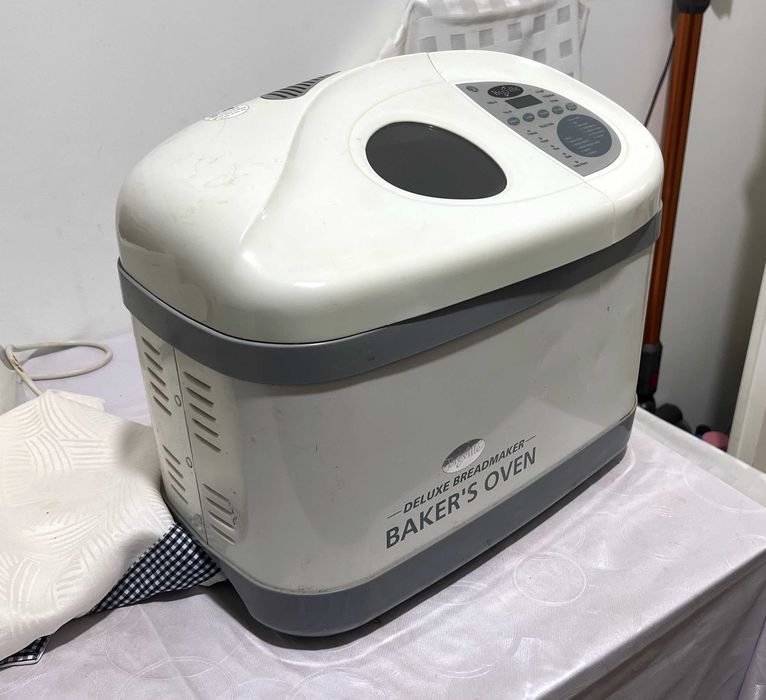 Masina paine Breville BR7L 600W 750g si 1kg functionala cuva inclusa