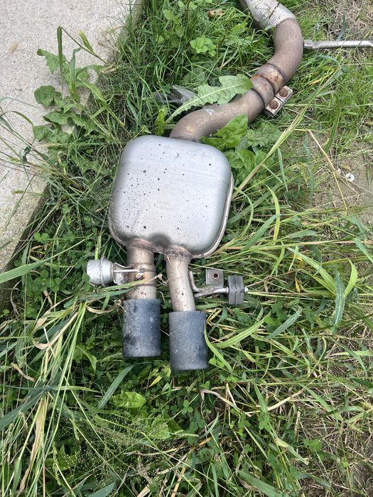 Evacuare bmw f10 m5 competition toba