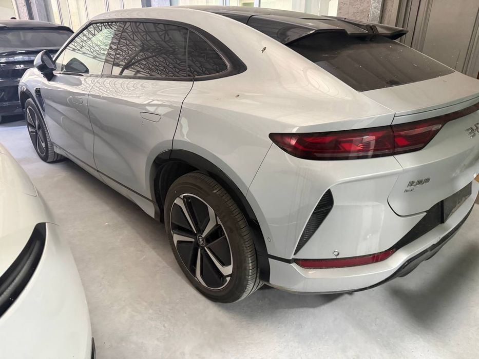 Byd song L 2025 yil