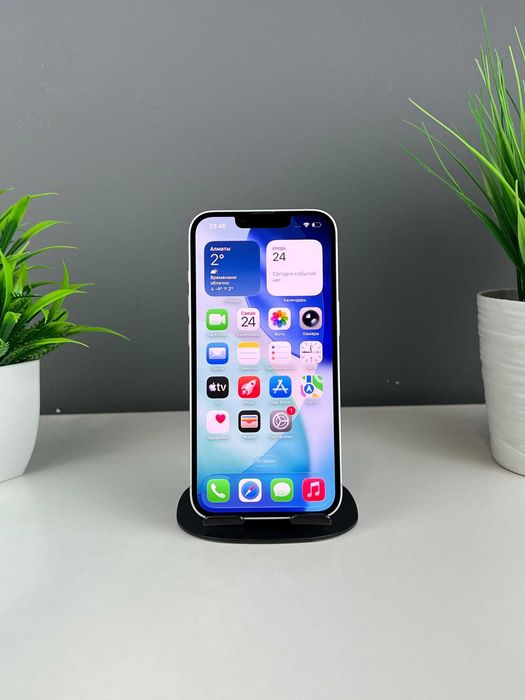 Apple iPhone 16e 128GB, Белый 12615а8528