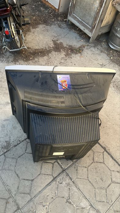 Продам телевизор