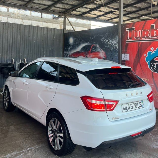 Lada vesta sw 1.6